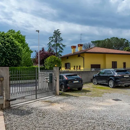 Leisure & Business Apartment Buttrio Exterior photo